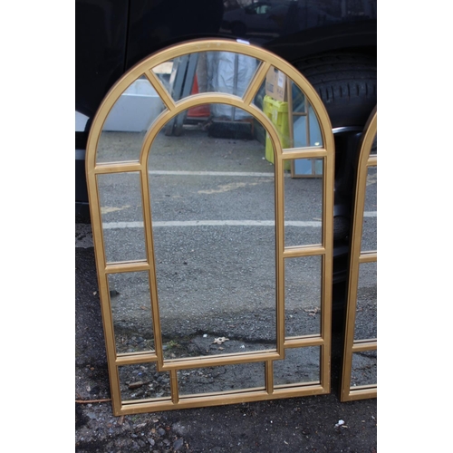 162 - 2 X DOMED TOPPED MIRRORS
75 X 45CM