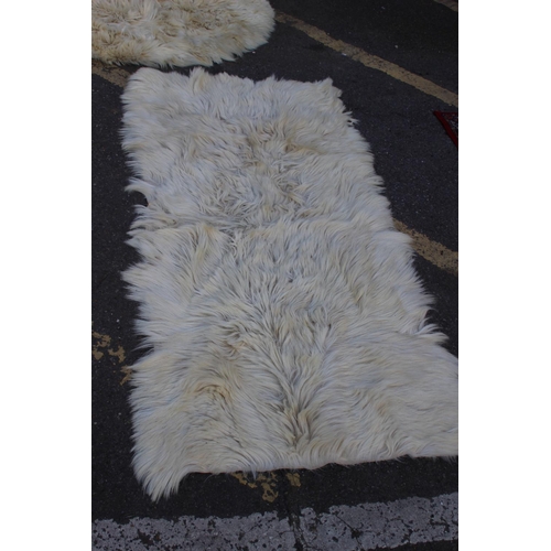 212 - 3 X SHEEP SKIN RUGS 
160 X 80CM