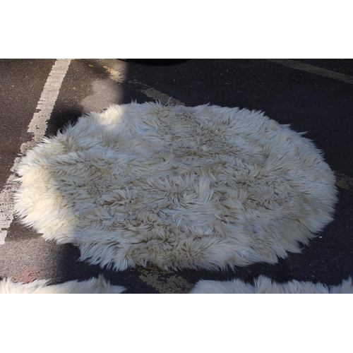 212 - 3 X SHEEP SKIN RUGS 
160 X 80CM