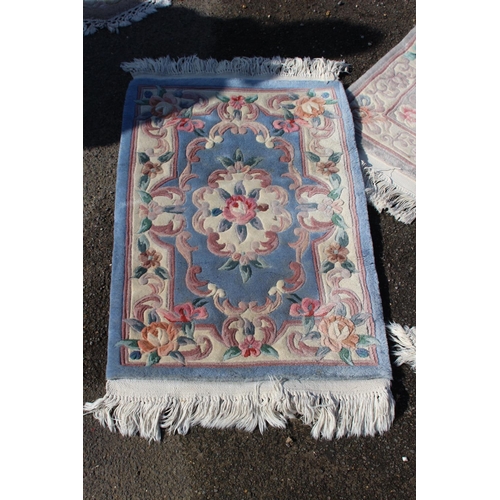 216 - 3 X ORIENTAL RUGS
122 X 62CM