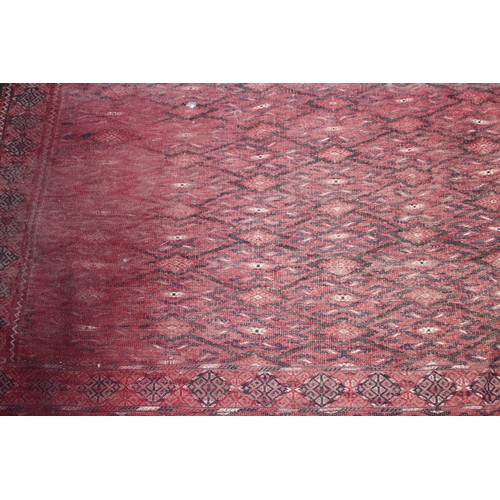 215 - VINTAGE EASTERN HANDMADE RUG
319 X 200CM