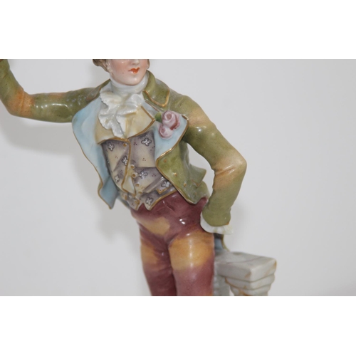 263 - VINTAGE FIGURE OF A DANDY
30CM