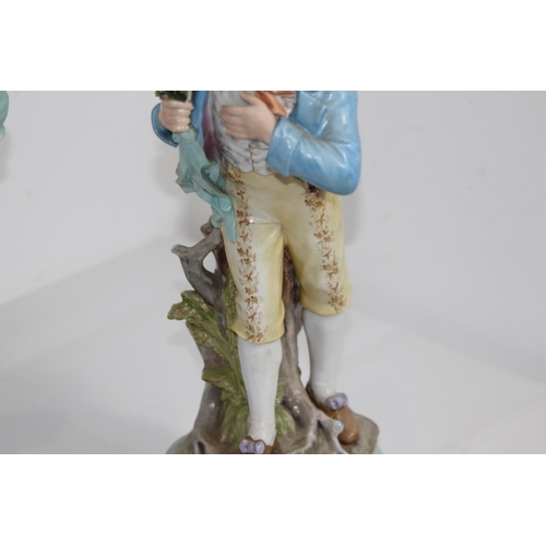 264 - PAIR OF VINTAGE FIGURES COUNTRY COUPLE 
41CM