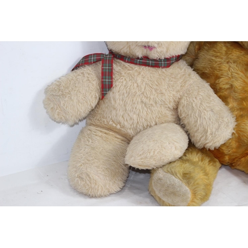 357 - 2 X VINTAGE TEDDY BEARS 
72CM