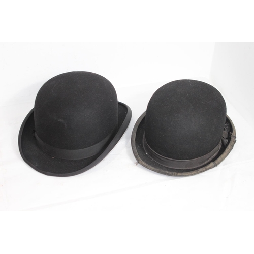 364 - 2 X VINTAGE BOWLER HATS