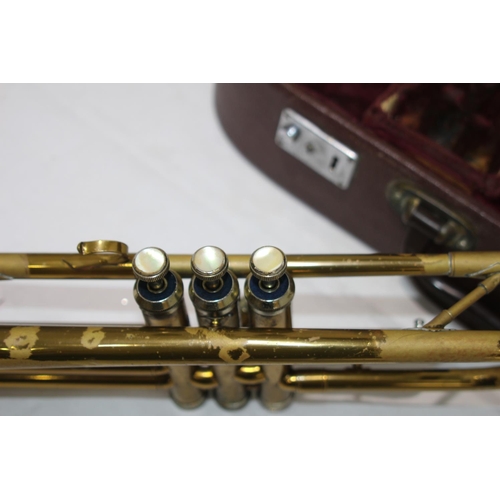 387 - VINTAGE DALLAS RUDY MUCK 2M TRUMPET