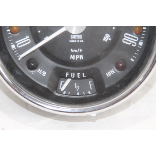 423 - MINI SPEEDOMETER