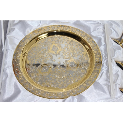 473 - RUSSIAN TRAY AND GOBLETS 
21CM