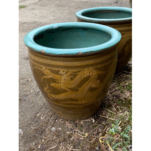 139 - PAIR OF DRAGON POTS 
44 X 40CM