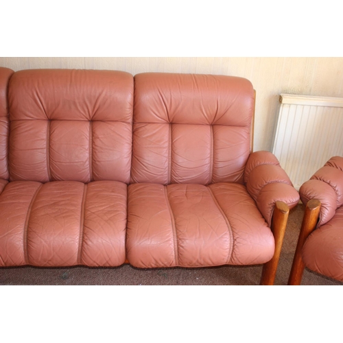 65 - EKORNES SOFA AND TWO ARMCHAIRS 
204 X 92 X 87CM