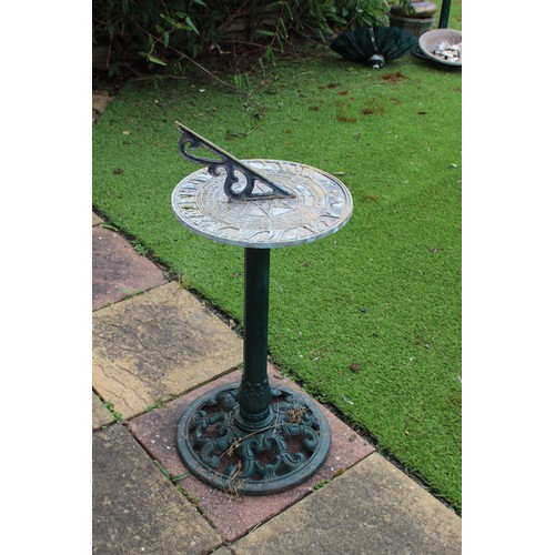 78 - GARDEN SUNDIAL
82CM