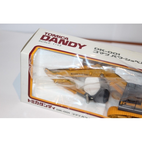 273 - TOMICA DANDY KOMATSU PC200 EXCAVATOR BAGGER DIE-CAST MODEL WITH BOX