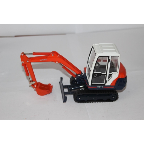 354 - KUBOTA KX 91-2 EXCAVATOR DIE-CAST MODEL WITH BOX