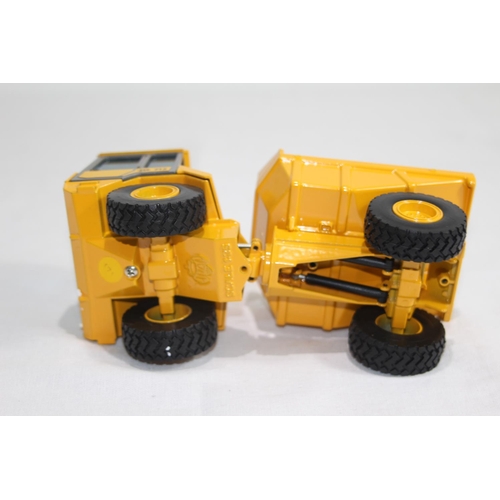 429 - JOAL JCB 712 DUMPTRUCK DIE-CAST MODEL WITH BOX