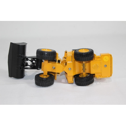 432 - JOAL MICHIGAN L320 LOADER DIE-CAST MODEL WITH BOX