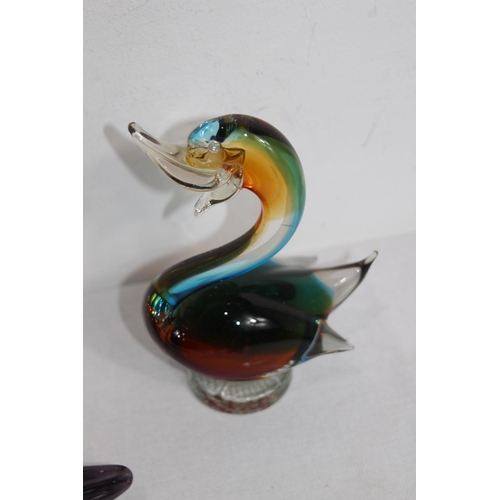 119 - QUANTITY OF ART GLASS ANIMALS ETC
15CM