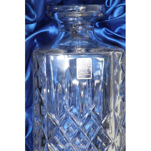 151 - ROYAL SCOT CRYSTAL DECANTER
26CM