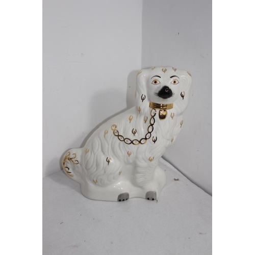 165 - BESWICK DOG AND PLATES 
30CM