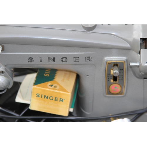 729 - VINTAGE SINGER SEWING MACHINE 329K