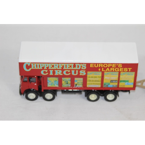 485 - CORGI FODEN CLOSED POLE TRUCK AND CARAVAN 97888 DIE-CAST MODELS IN BOXES