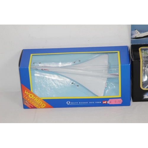 489 - 3 X CORGI CONCORDE REPLICAS DIE-CAST MODEL IN BOX