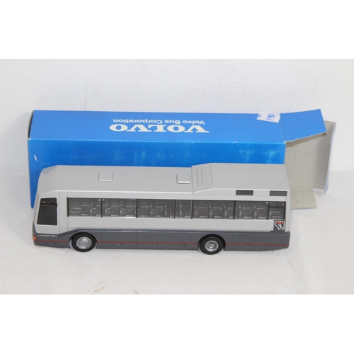 490 - VOLVO B10M COACH RSP 82110 DIE-CAST MODEL IN BOX