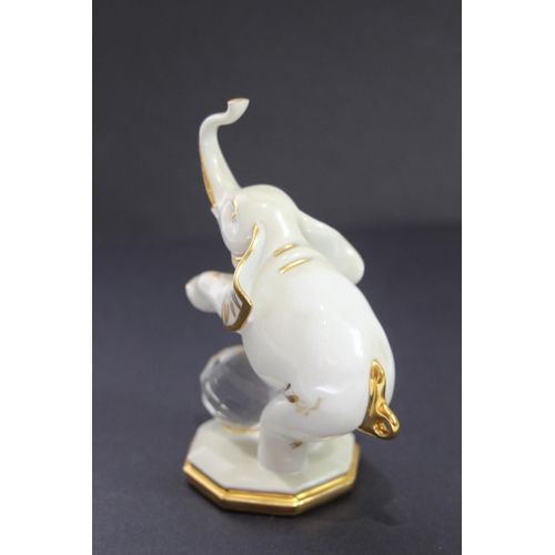 259 - SWAROVSKI CIRCUS ELEPHANT