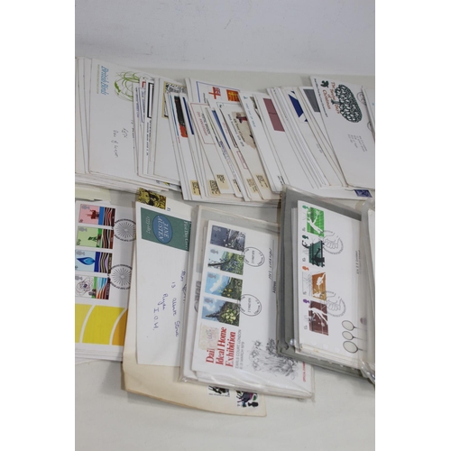 602 - QUANTITY OF FIRST DAY COVERS AND STAMPS