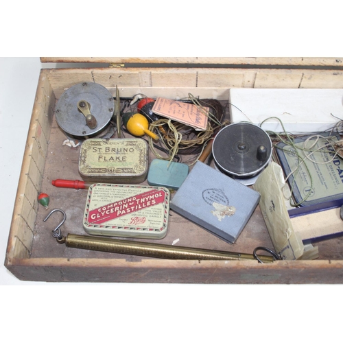 631 - BOX OF VINTAGE FISHING TACKEL
52CM