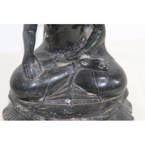 663 - TIBETAN BUDDHA 
26CM