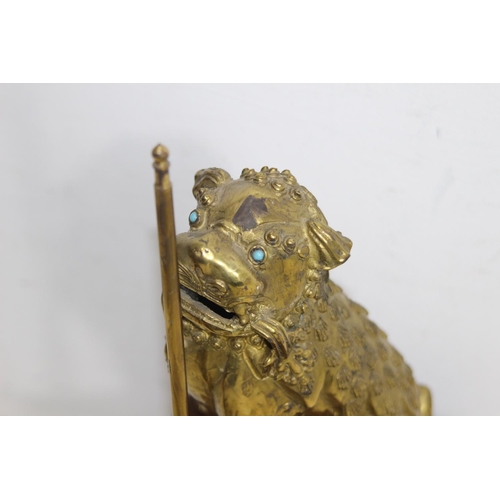 664 - GILT CAST METAL FOO DOG WITH WOODEN BASE 
30CM