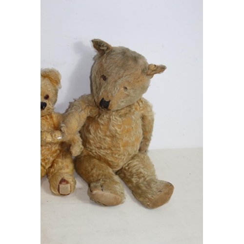 679 - 3 X VINTAGE TEDDY BEARS 
50CM