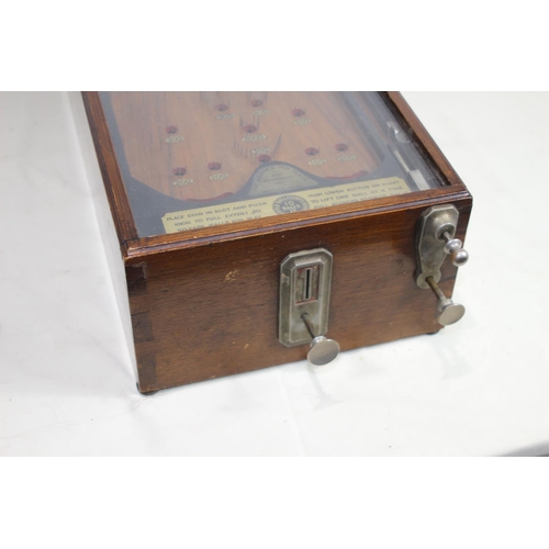 680 - VINTAGE THE ADVANCED PIN TABLE MACHINE
60 X 30 X 17CM