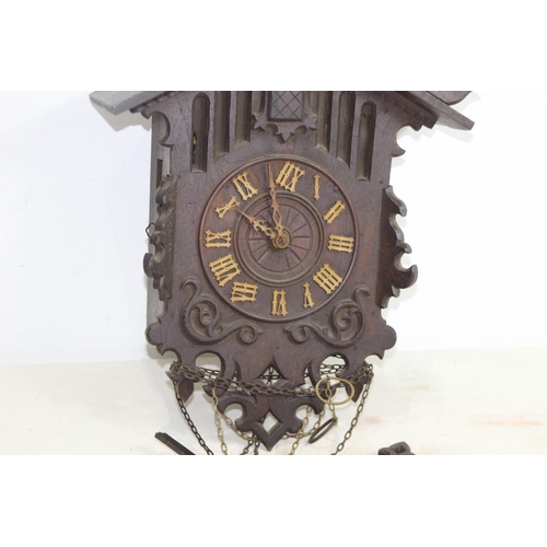 681 - CUCKOO CLOCK 
30CM