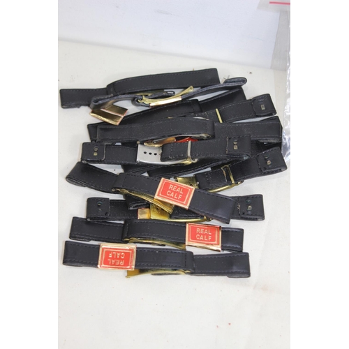 697 - LARGE QUANTITY OF WATCH STRAPS ETC