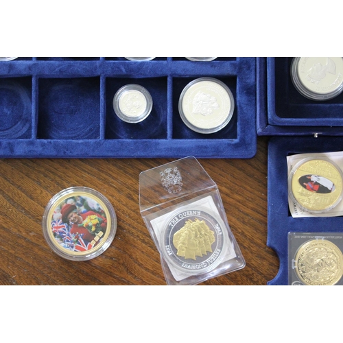 990 - LARGE QUANTITY OF MIXED COMMEMORATIVE COINS INCLUDING SILVER PROOFS