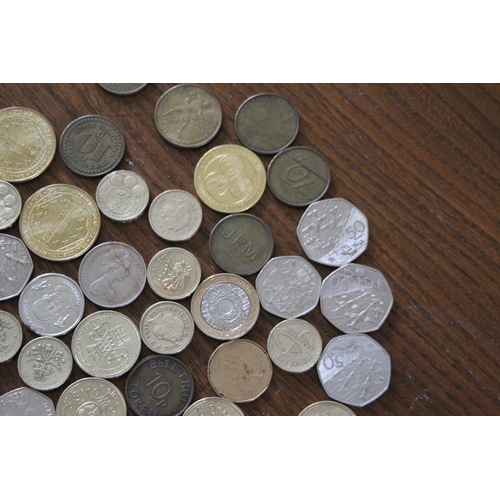 993 - QUANTITY OF MIXED COINS