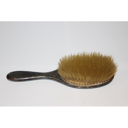 1002 - SILVER BACK BRUSH - LONDON 1904 - ASPREY