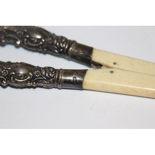 1005 - SILVER HANDLED GLOVE STRETCHERS - LONDON 1897 - LEVI AND SALAMAN