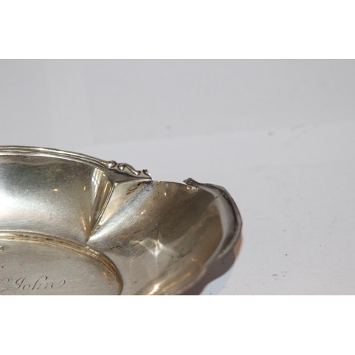 1017 - SILVER BON BON DISH - 37G - BIRMINGHAM 1911 - 14.5 x 8cm