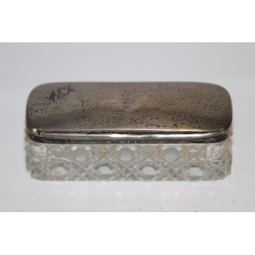 1021 - SILVER TOPPED DRESSING JAR - 32G - LONDON - HENRY PERKINS - 8.5 x 3cm