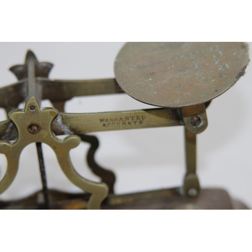 936 - VINTAGE POSTAL SCALES 
11CM