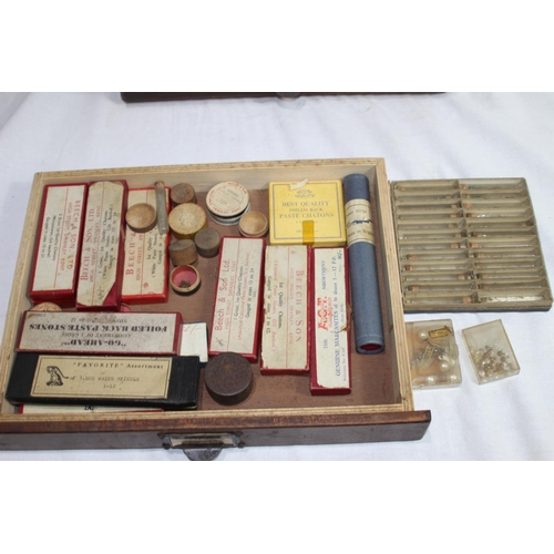 955 - VINTAGE JEWELLERS AND WATCH MAKERS CABINET AND CONTENT 
50 X 35CM