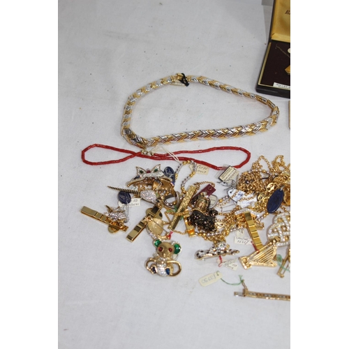 976 - BOX OF COSTUME JEWELLERY