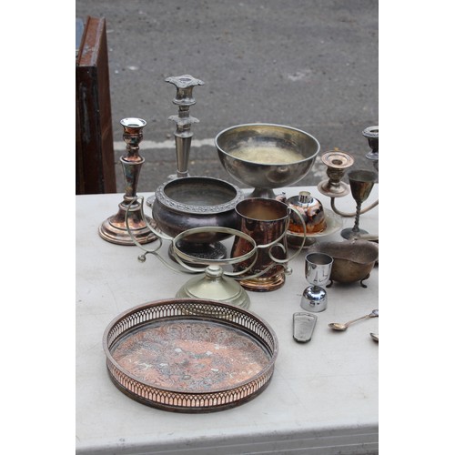 696 - LARGE BOX OF PLATED WARE