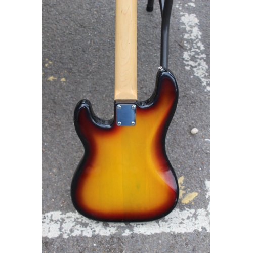 579 - REVIVAL HONDO BASS GUITAR