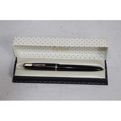 862 - PARKER FOUNTAIN PEN WITH 14K GOLD NIB