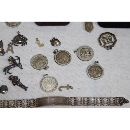 893 - QUANTITY OF SILVER JEWELLERY