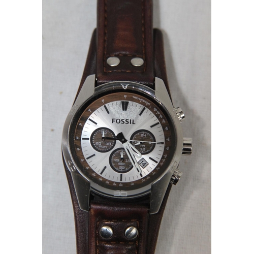 914 - MEN'S FOSSIL WATCH