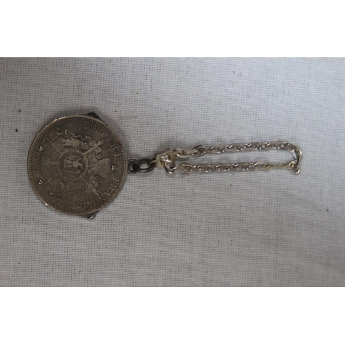 926 - VINTAGE NOVELTY TOOL COIN WITH SILVER CHAIN